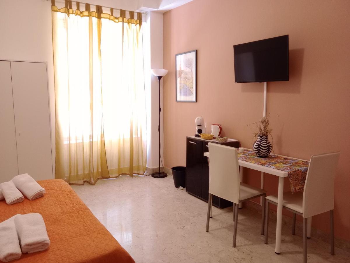 卡塔尼亚La Valigia Sul Letto住宿加早餐旅馆 外观 照片