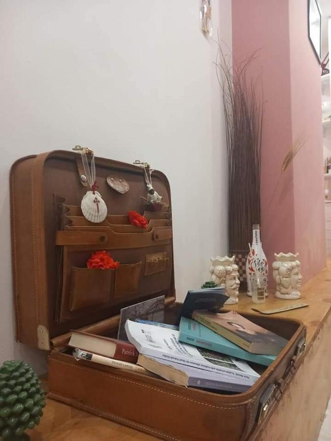 卡塔尼亚La Valigia Sul Letto住宿加早餐旅馆 外观 照片